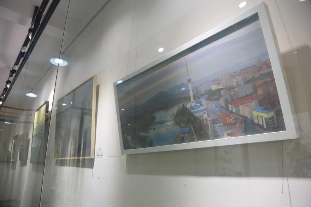 03.jpg